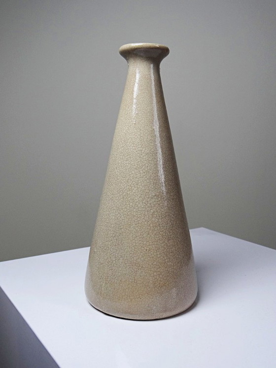 Image 1 of Conical Art Deco vase in beige crackled earthenware, circa 1930-1950