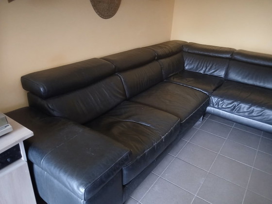 Image 1 of Canapé d'angle en cuir anthracite Natuzzi – Confort haut de gamme