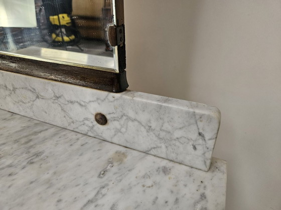 Image 1 of Tocador Art Decó con mármol blanco y espejo