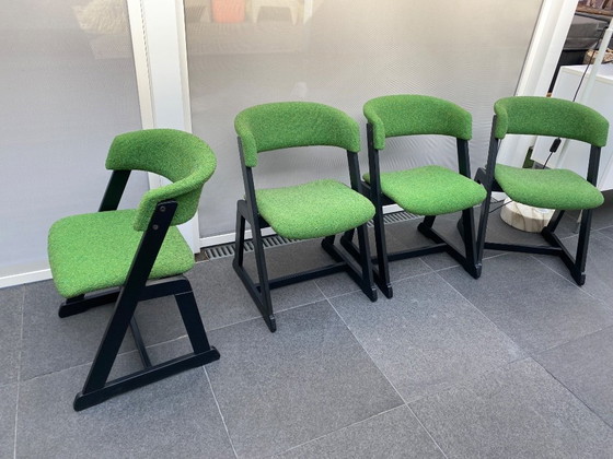 4 Stuks Vintage Eetkamer Stoelen, Nieuwstaat. – Eetkamerstoelen, Wood (photo 6 of 8)