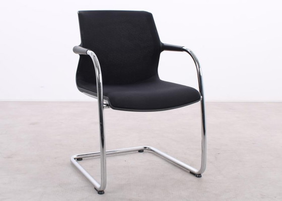 Image 1 of Silla Vitra Unix negra