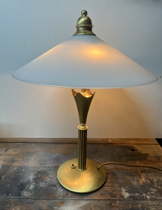 Image 1 of Vintage art deco style messing tafellamp, prachtige zware messing lamp gemaakt voor Frantzen exclusieve verlichting in Italië