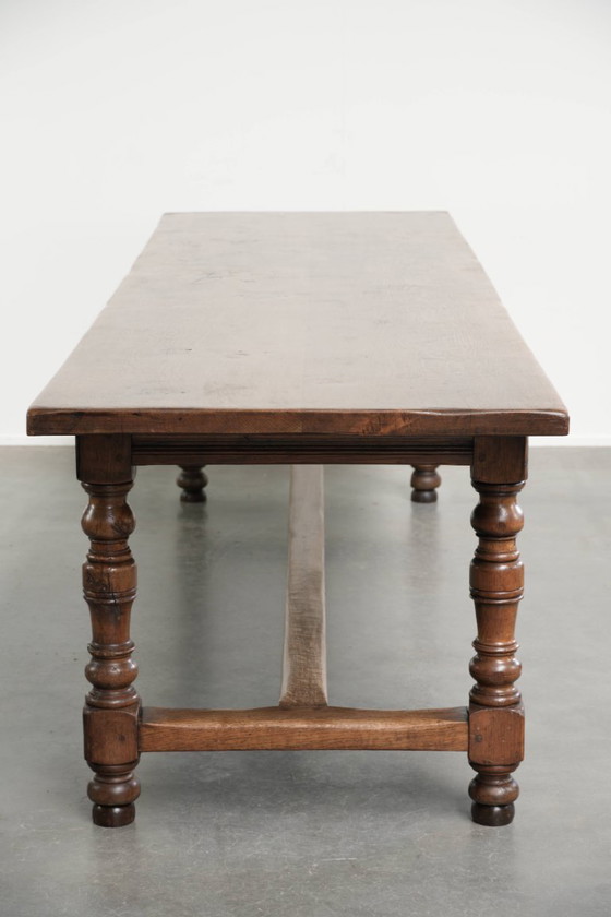 Image 1 of Grote antieke Engelse eikenhouten boeren xxl eettafel in een uniek groot formaat en een prachtig patina uit begin 19e eeuw
