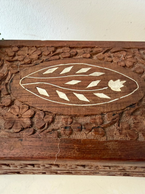 Caja de madera para recuerdos con incrustaciones de hueso – Objetos decorativos, Wood, Vintage (photo 3 of 6)