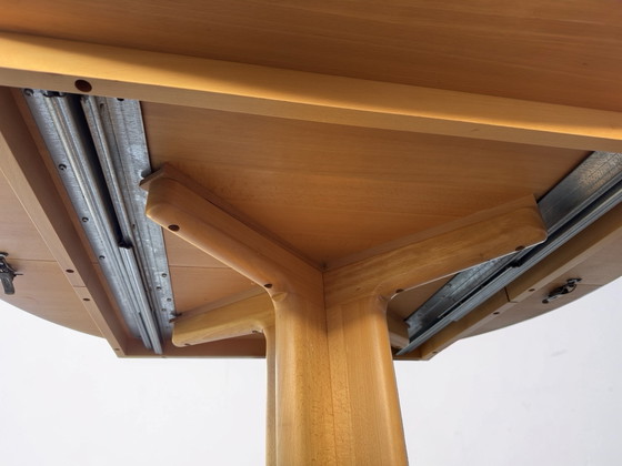 Image 1 of Extendable round Danish dining table