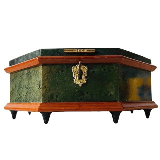 Image 1 of Carillon vintage MAPSA portagioie in legno intarsiato con fiori verdi Sorrento anni '60