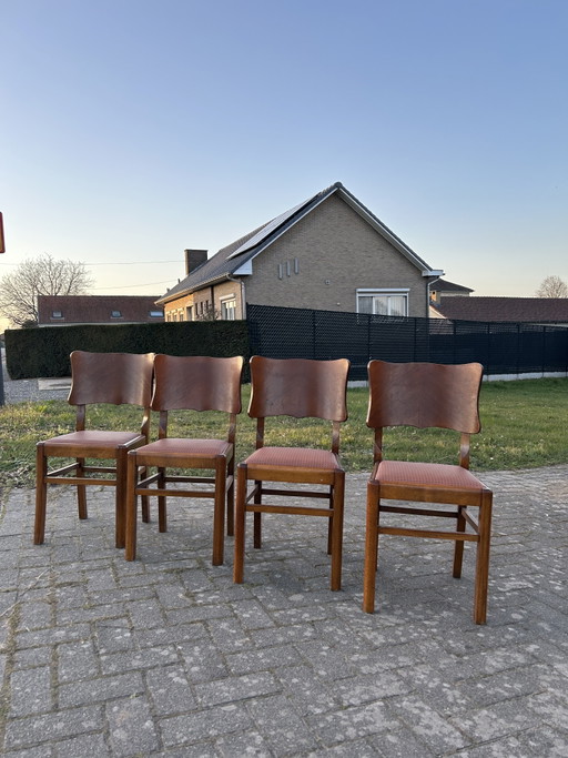 4 chaises de style Thonet