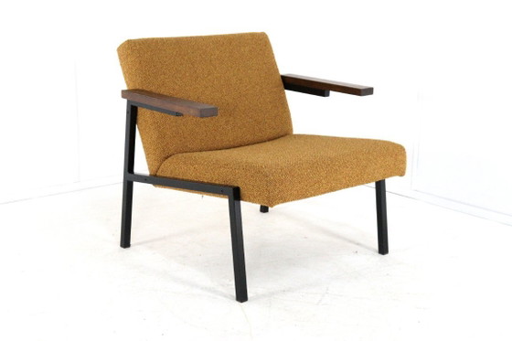 Image 1 of Martin Visser Spectrum SZ66 fauteuil vintage nieuw gestoffeerd