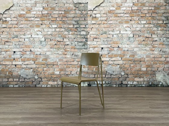 HAY Petit Standard Set di 4 - Olive | Daniel Rybakken, Sedie da pranzo, Metallo, Legno, Verde (foto 3 di 8)