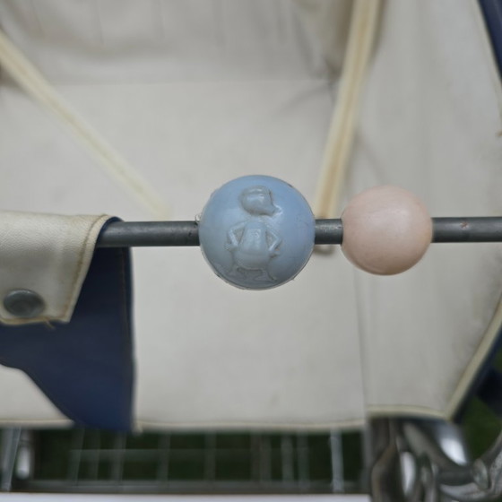 Bellissimo passeggino Disney vintage, anni '50/'60 – Oggetti decorativi, Leather, Metal (photo 7 of 13)
