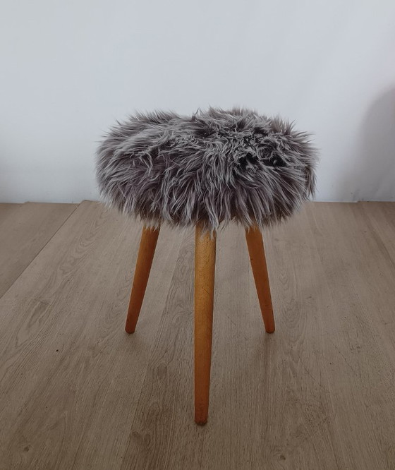 Tabouret Shaggy Années Cinquante – Textile, Bois (photo 4 of 7)