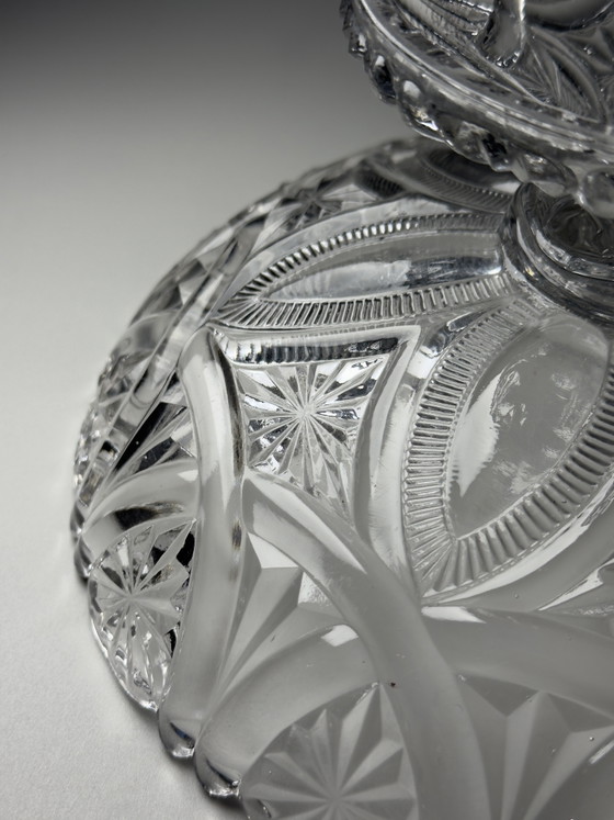 Image 1 of Val Saint Lambert Coupe à Fruits « Lucrèce » sur Pied Bas – Demi-Cristal Pressé – Catalogue 1913