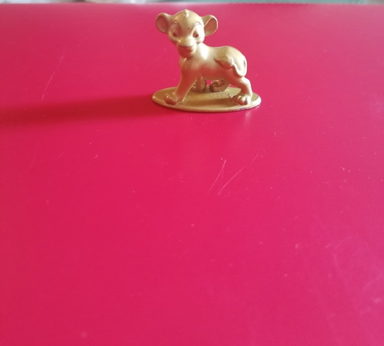 Figura de Simba de Disney, dorada (muy rara) – Objetos decorativos, Plastic (photo 5 of 6)