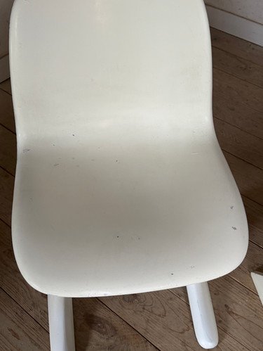 Sedie Kangourou bianche vintage di Ernst Moeckl – Chaise longue, Space Age (photo 7 of 28)