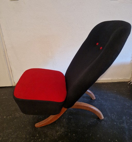 Dutch Design armchair chair Artifort Congo Theo Ruth