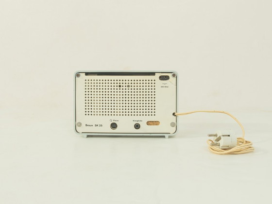 Image 1 of BRAUN Radio SK 25 & record player PCS 4 