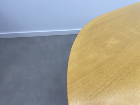 Image 1 of Arco Diabolo oval dining table 158 x 105