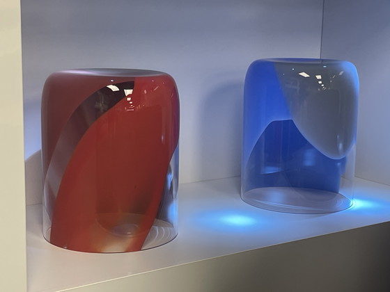 Image 1 of Leolux Kllaar side table unique color scheme