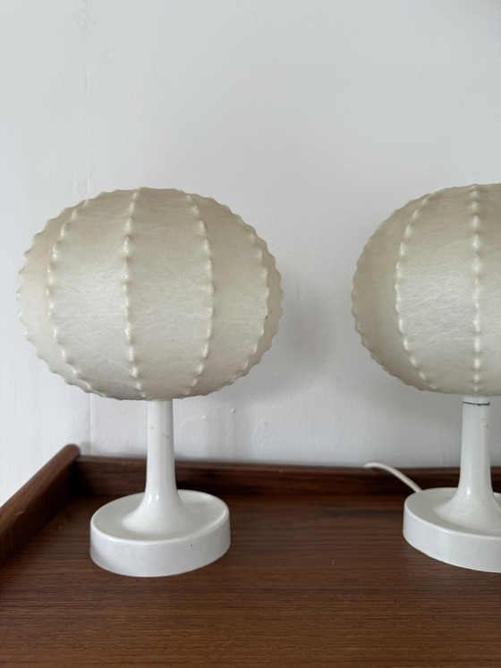 Image 1 of 2x lámpara de mesa capullo, Golkant Leuchten '60