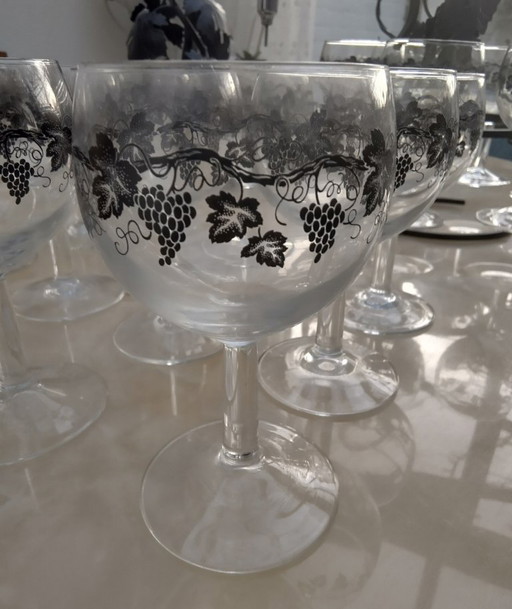 Set da vino con decanter, 2 porta bicchieri da vino e un totale di 24 bicchieri