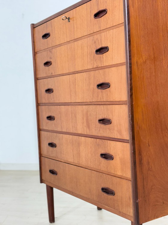 Image 1 of Magnifique commode en teck / Commode danoise / Meuble-lavabo vintage / Design danois