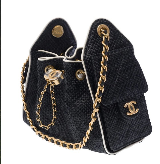 Image 1 of Borsa CHANEL in visiere nero - 103277