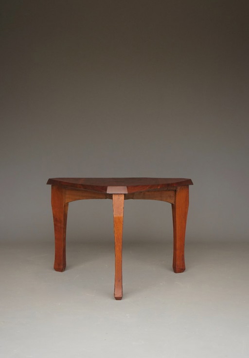 Antroposofische organische salontafel uit het midden van de eeuw in walnoot