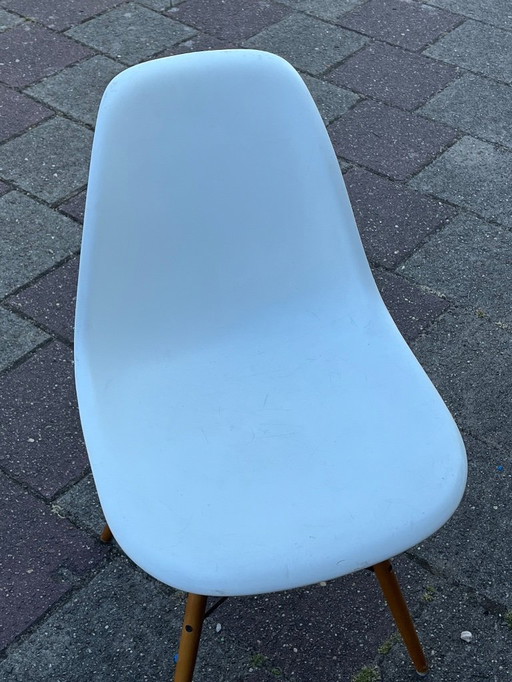 Vitra dining chair
