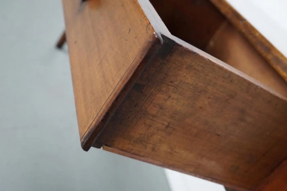 Image 1 of Antiker französischer Beistelltisch im Landhausstil aus Obstbaumholz, 19. Jahrhundert