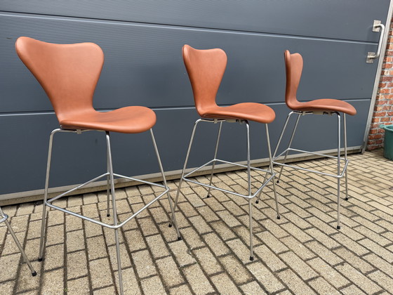 Image 1 of Fritz Hansen series 7 Bar stools Arne Jacobsen NEW!!
