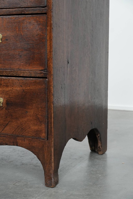 Image 1 of Antique English chest of drawers with 5 drawers and a beautiful color scheme