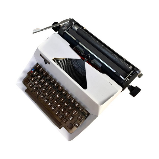 Image 1 of Łucznik 1303 typewriter – Poland, 1970s, functional, very good condition