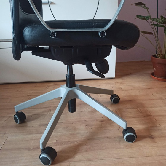 Image 1 of Bureau stoel