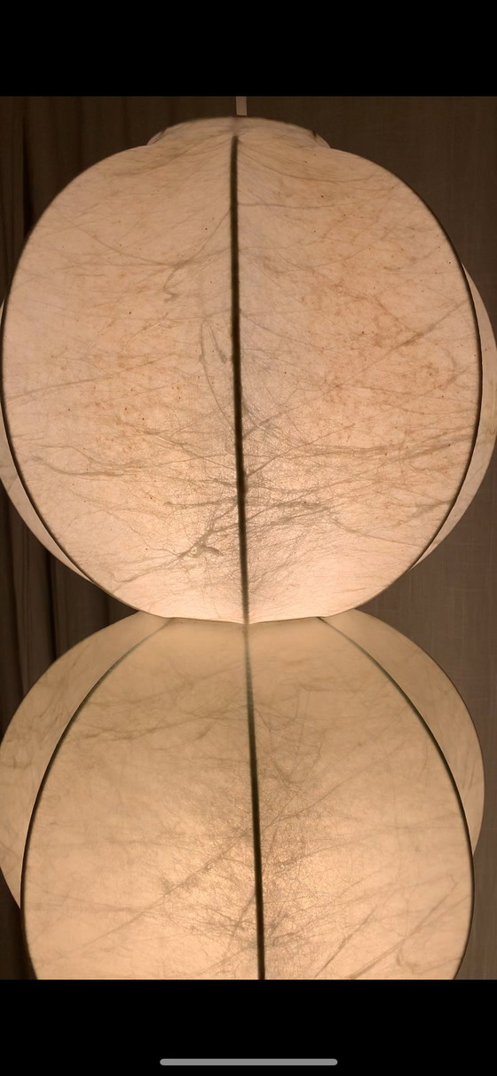 Image 1 of Lampada Cocoon