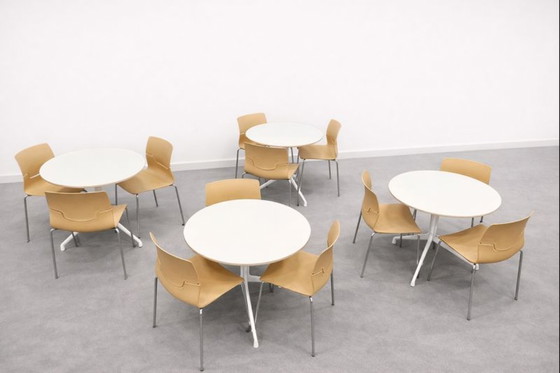 Image 1 of HAY About A Table AAT20 – runder Esstisch Ø80 cm (weiß)