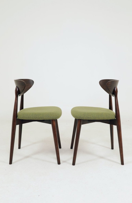 Image 1 of Juego moderno de 2 sillas de comedor, tela verde aguacate y madera de haya nogal oscuro.