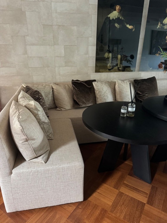 Beautiful large dining area with corner sofa and 2 round tables – DMF interiors Zeist, Seating area, Textile (photo 4 of 5)