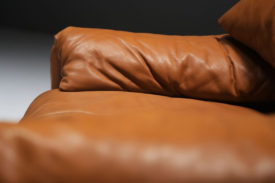 Image 1 of Stunning cognac leather Maralunga lounge chairs by Vico Magistretti for Cassina