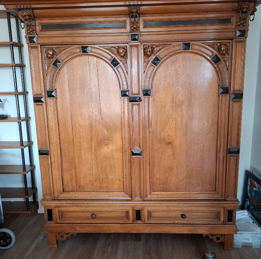 Armario arqueado de Utrecht, finales del siglo XVII.