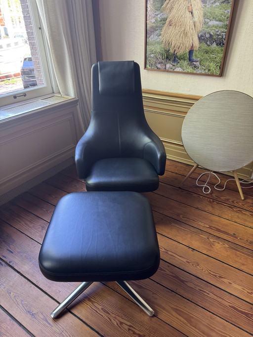 Vitra Repos + Ottoman