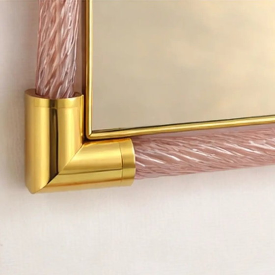 Image 1 of Eleganter, moderner Spiegel in Rosa und Gold mit Torchon-Muranoglas-Verzierung