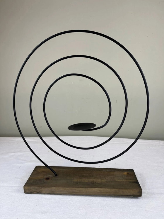 Candelabro espiral escultural – Portavelas, Wood, Iron (photo 5 of 12)