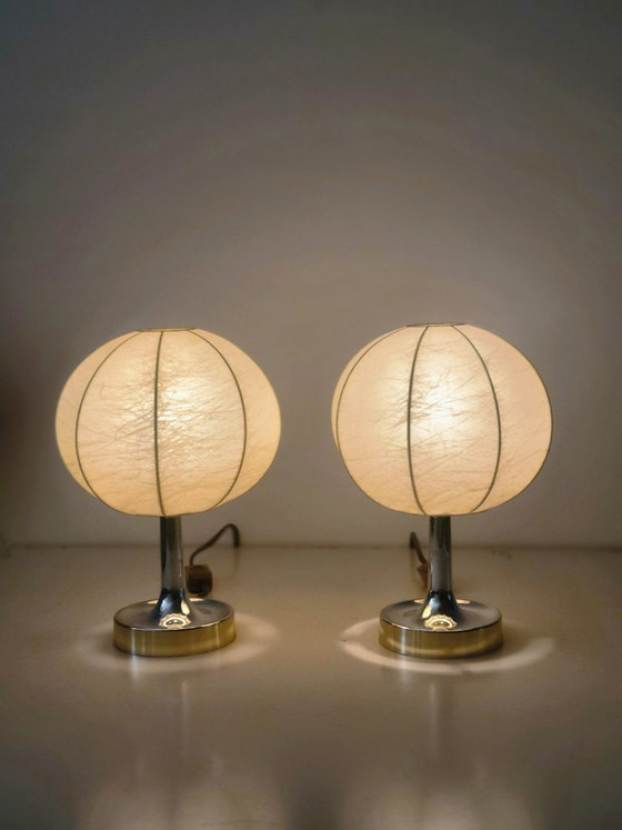 Set of 2 Gold Lace Cocoon Table Lamps – goldkant, Plastic (photo 3 of 11)