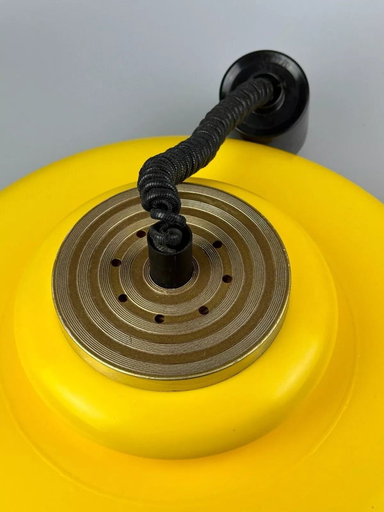 Image 1 of Lampada da soffitto anni '60-'70, lampada a sospensione, plastica, metallo cromato, design spaziale