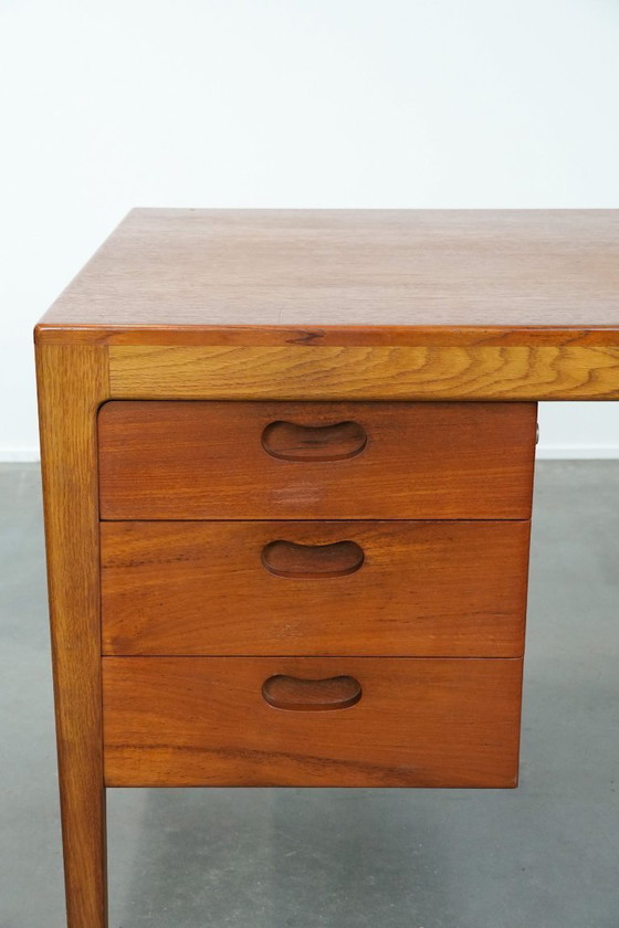 Image 1 of Scrivania di design tedesco vintage degli anni '60 di Hartmunt Lohmeyer per Wilkhahn con 6 cassetti