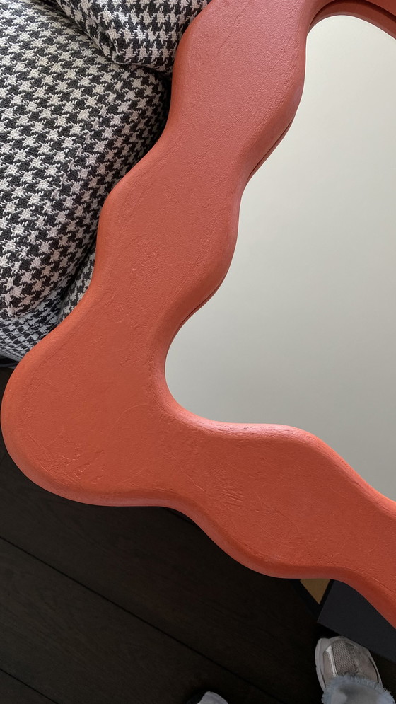 Image 1 of Oranje Wavy Spiegel MEAUI. STUDIO