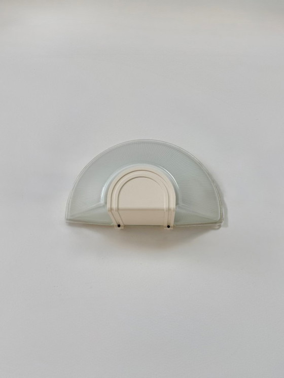 Image 1 of Applique vintage XL, vetro rigato e ABS bianco, Prisma, Francia, 1970