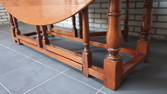 Image 1 of Schuitema Jugendstil eetkamer hangoren tafel 