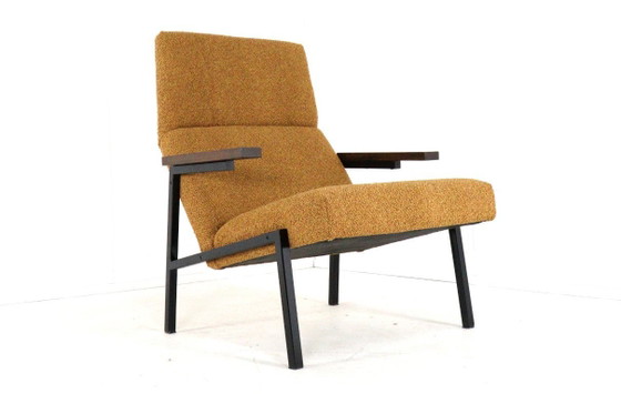 Image 1 of Martin Visser Spectrum SZ67 armchair vintage newly upholstered