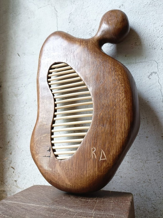 Geschnitztes Tablett aus massiver Eiche, organische Form – retroDom, Tischdekoration, Wood (photo 6 of 8)